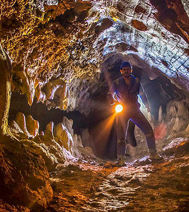 Grotte Nefza caving Tunisia
